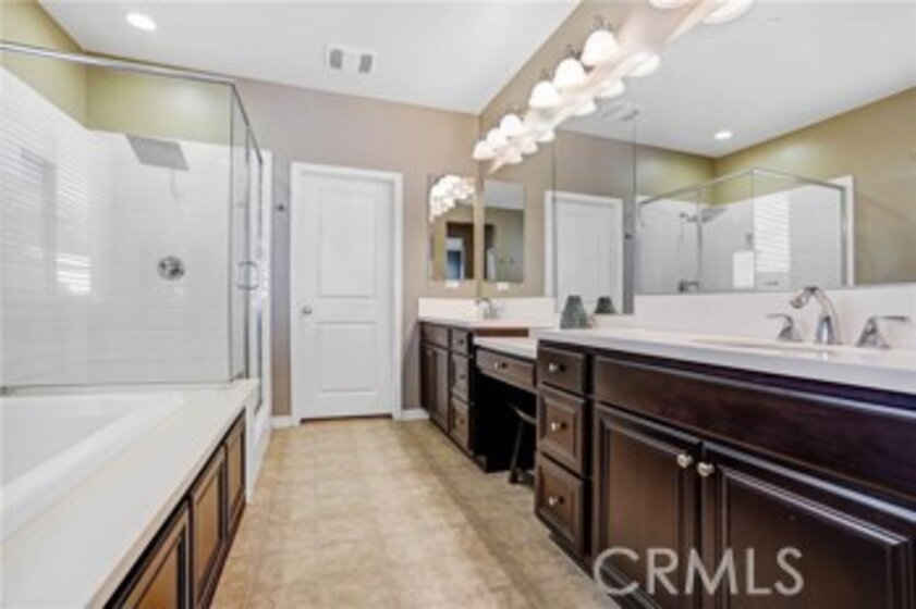 39131 Trail Creek Lane Photo